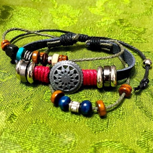 *NEW* Bohemian inspired leather bracelet - Picture 3 of 6